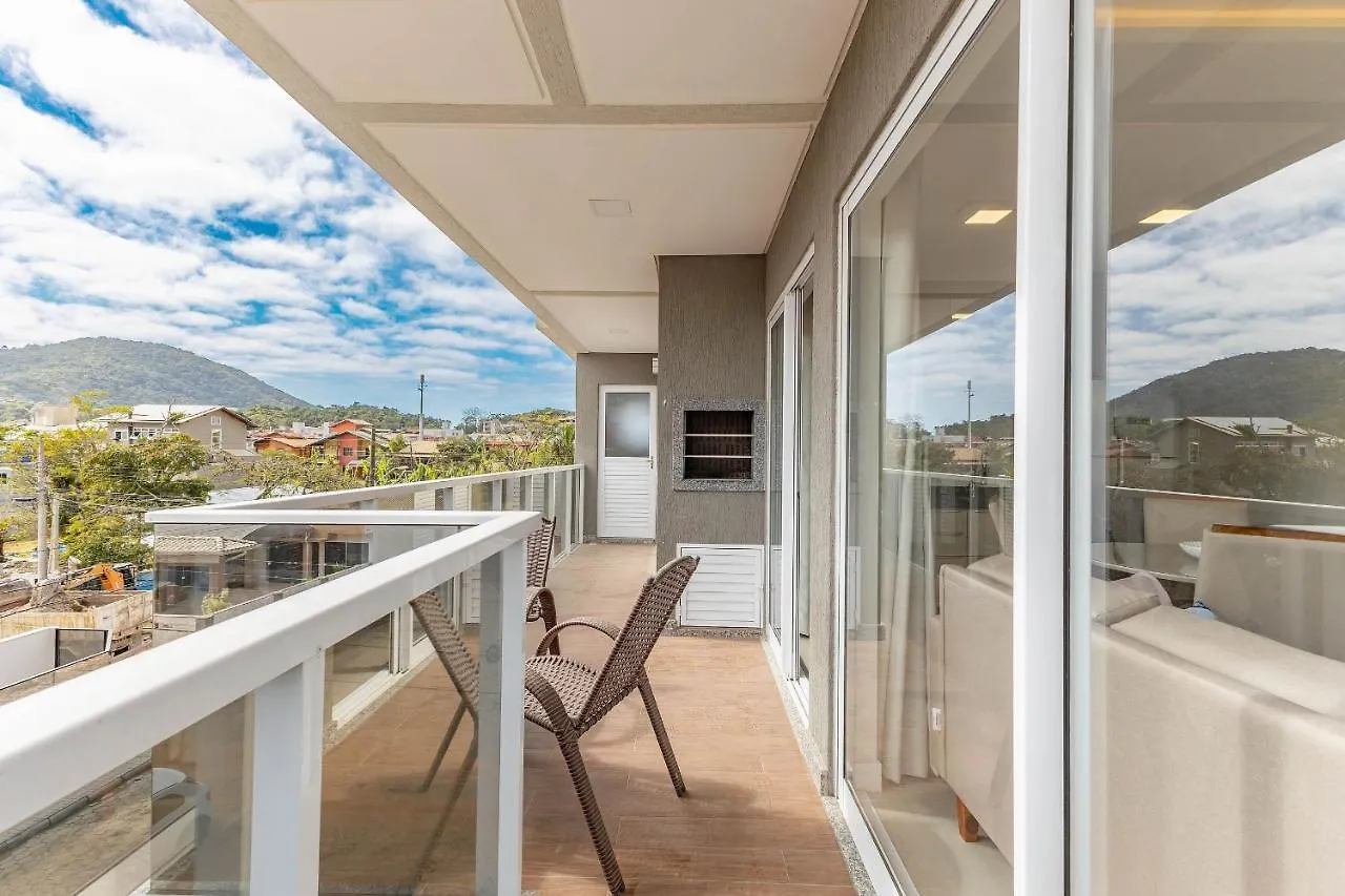 Agravavel Apartamento A Poucos Minutos Da Praia Бомбиньяс