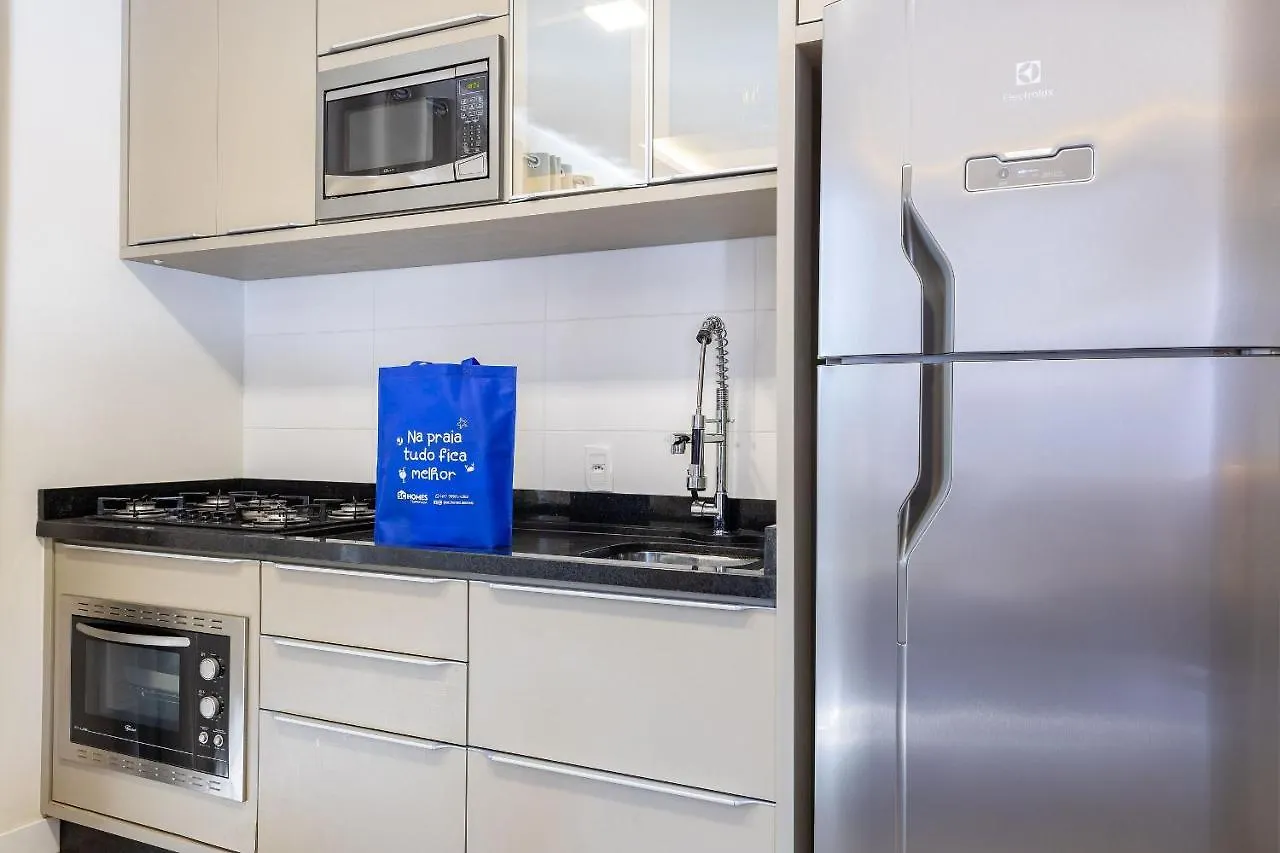 Agravavel Apartamento A Poucos Minutos Da Praia Бомбиньяс